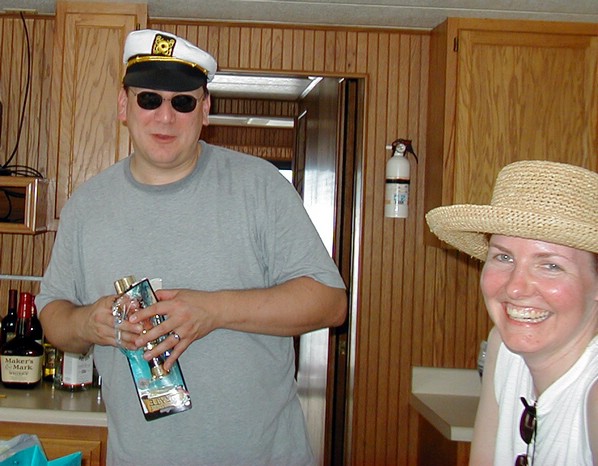 captain_bob_gwen.jpg