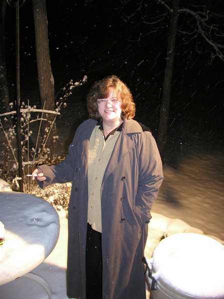 lara_smoking_snow.jpg